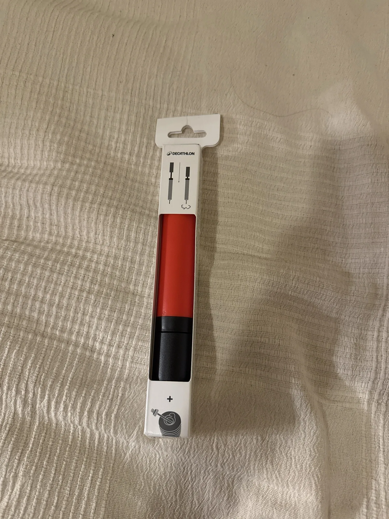 pompa de plastic +ac(pentru mingi)