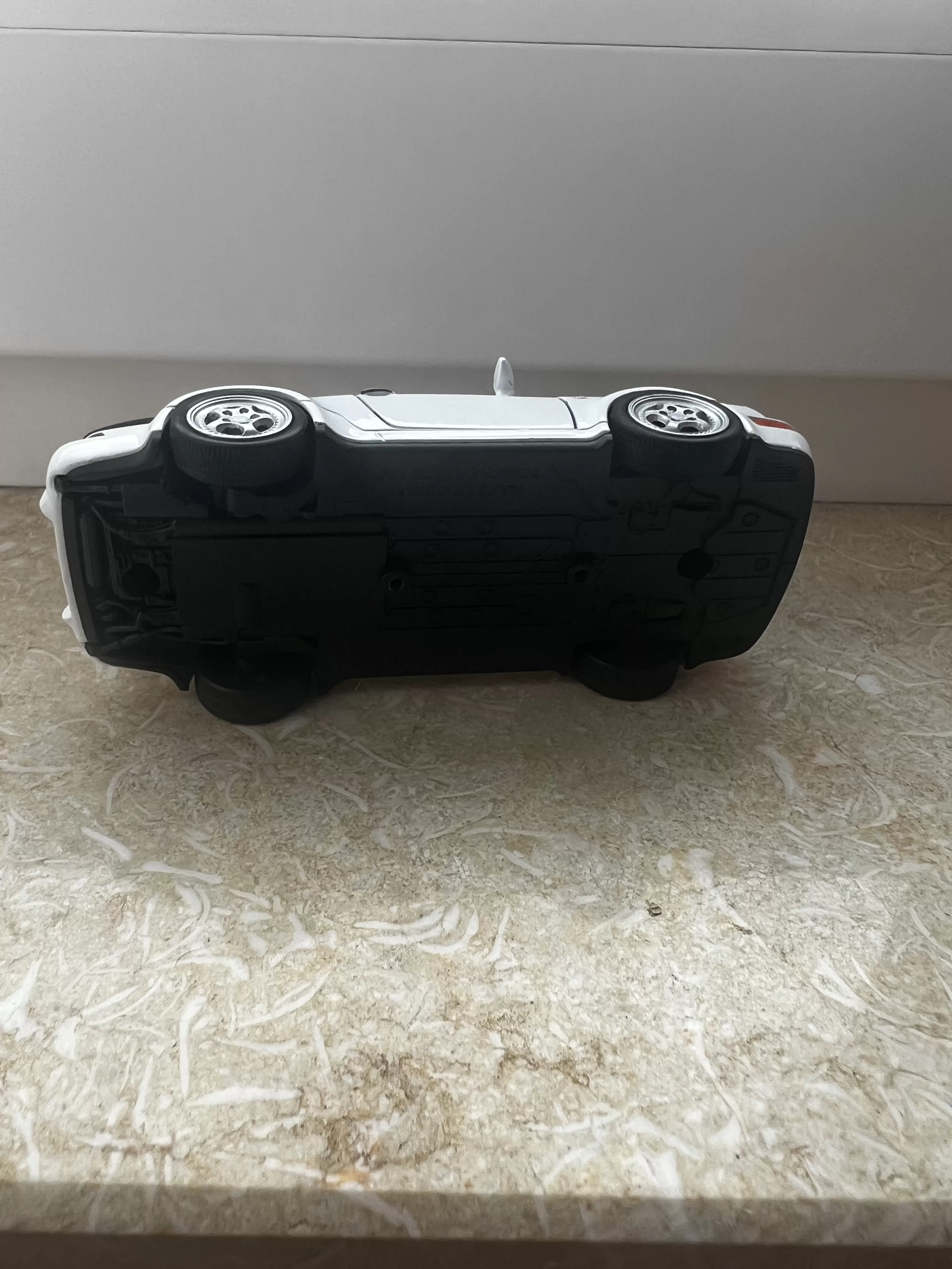 Mașinuța de jucărie Porsche